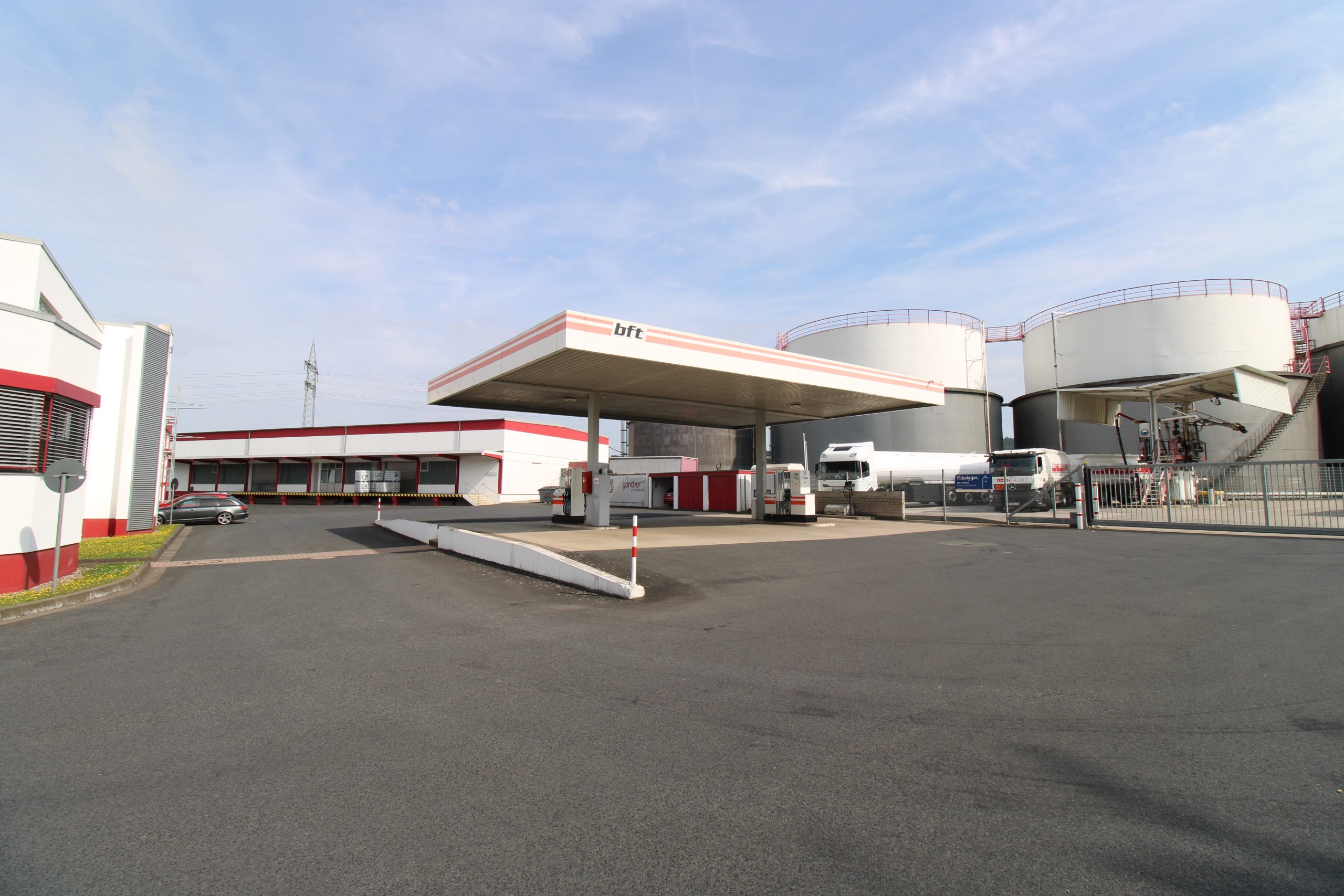 Tank- und Schmierstofflager, bft-Tankstelle